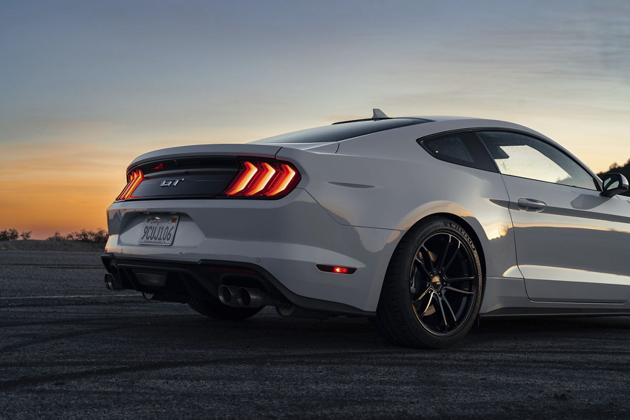 2020 Ford Mustang GT - American Racing MACH FIVE - Black | American Racing